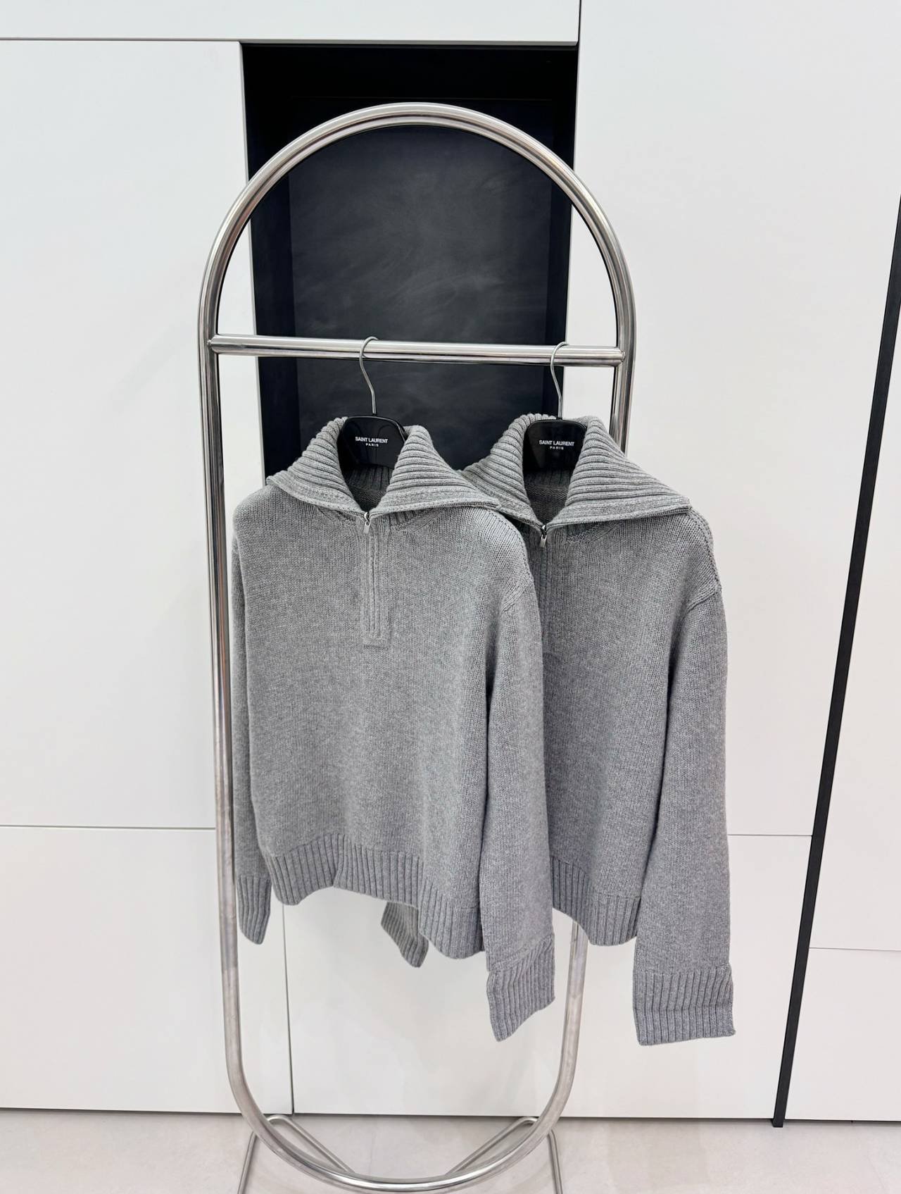 vg-로로피아나-레플리카-캐시미어-터틀넥-지퍼-스웨터-2color-명품 레플리카 미러 SA급